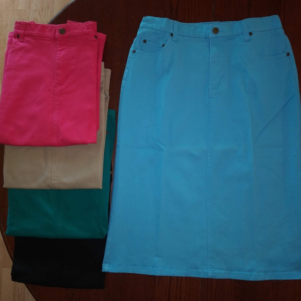 Gorgeous stretch Jean skirts